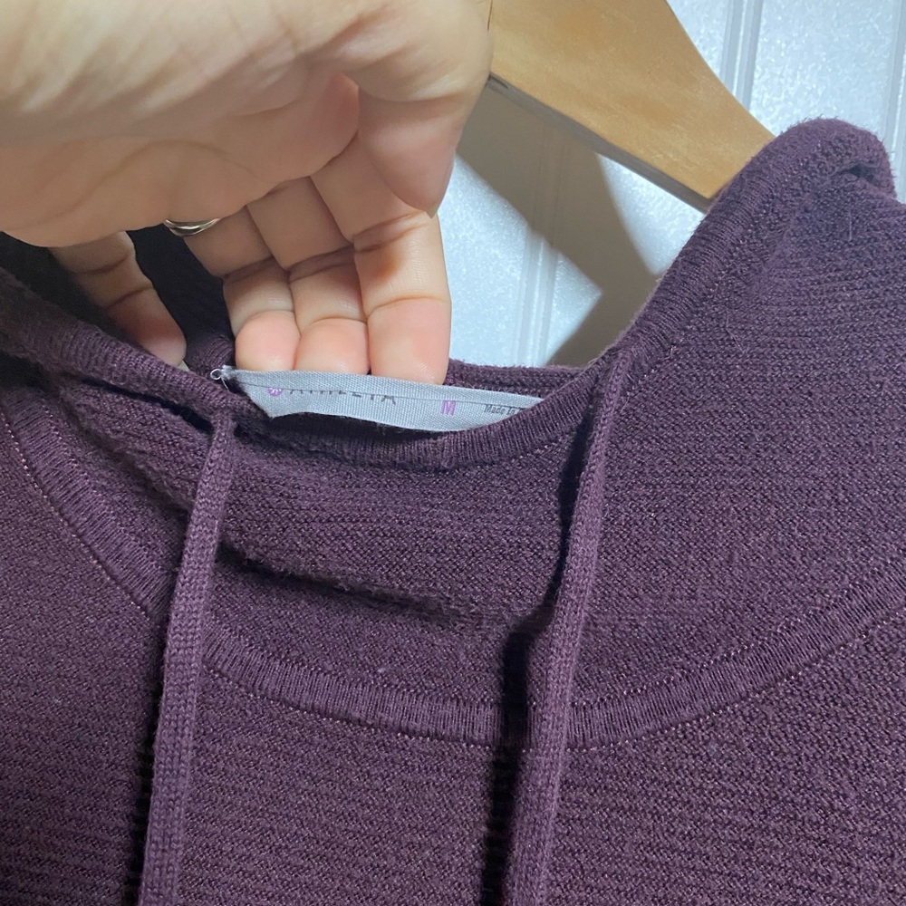 Athleta Silk Daybreak Hooded CYA Sweater Sweatshirt M Burgundy - Picture 6 of 8
